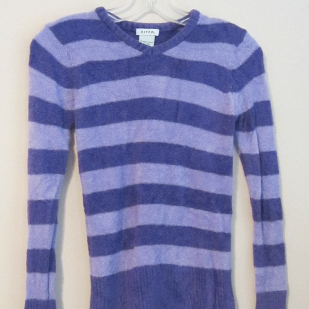 Circo 100% nylon feather two tone Purple Sweater striped